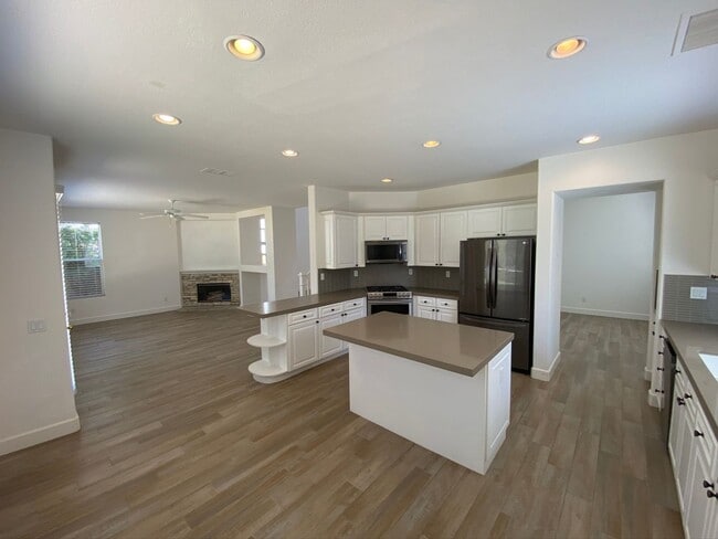 Photo - Carlsbad 4 Bed!