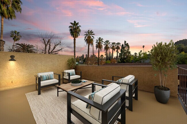 Photo - Grove Street Apartments