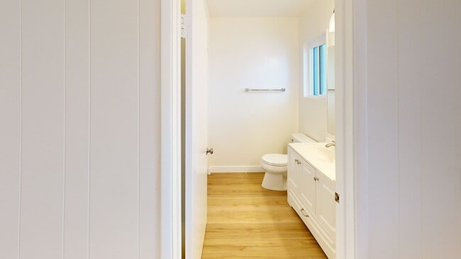 Photo - OPEN CONCEPT - BRAND NEW FLOORING