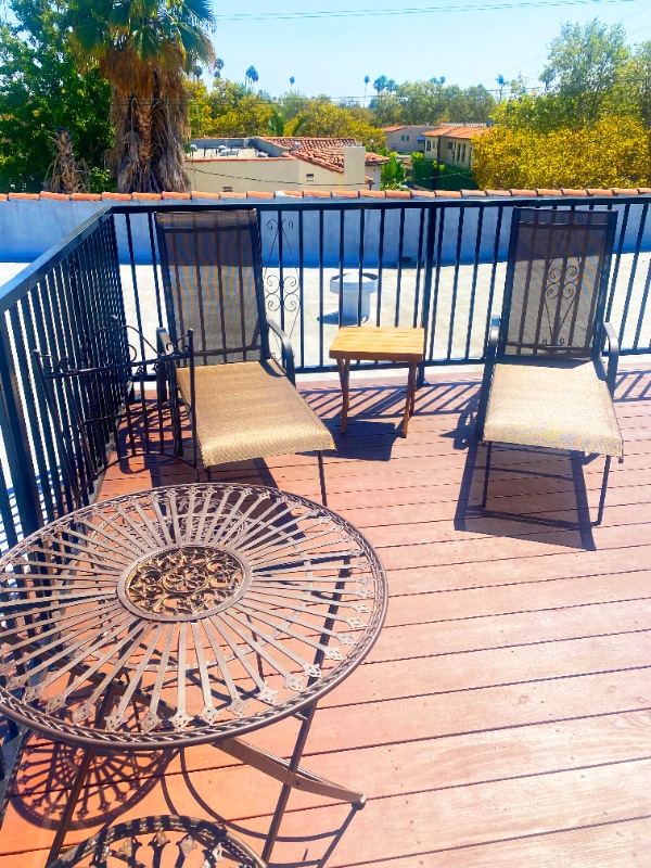 Photo - 400 N Sycamore Ave Unit 1