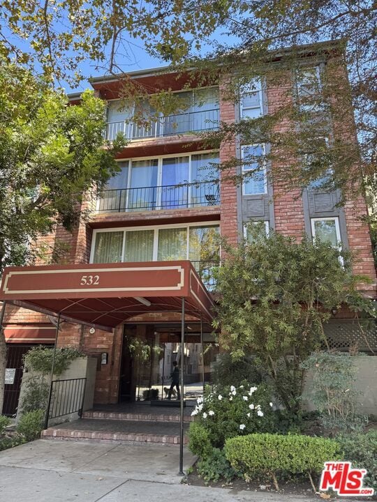 Photo - 532 N Rossmore Ave Unit 306