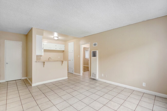 Photo - Telegraph Place Apartments