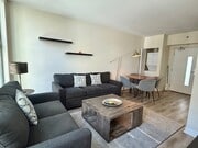 Photo - 425 W Beech St