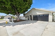 Photo - Irvine central location 2bd/1ba with separ... Condo