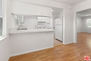 Photo - 5830 Bowcroft St Unit 4