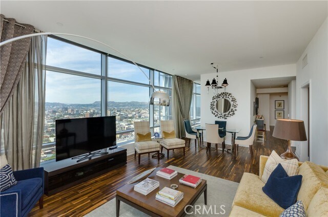 Photo - 900 W Olympic Blvd Unit 32B