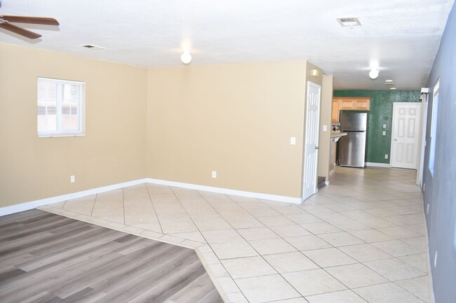 Photo - Charming 2-Story, 4 Bd 3 Ba Unit Near Downtown San Diego – 92113