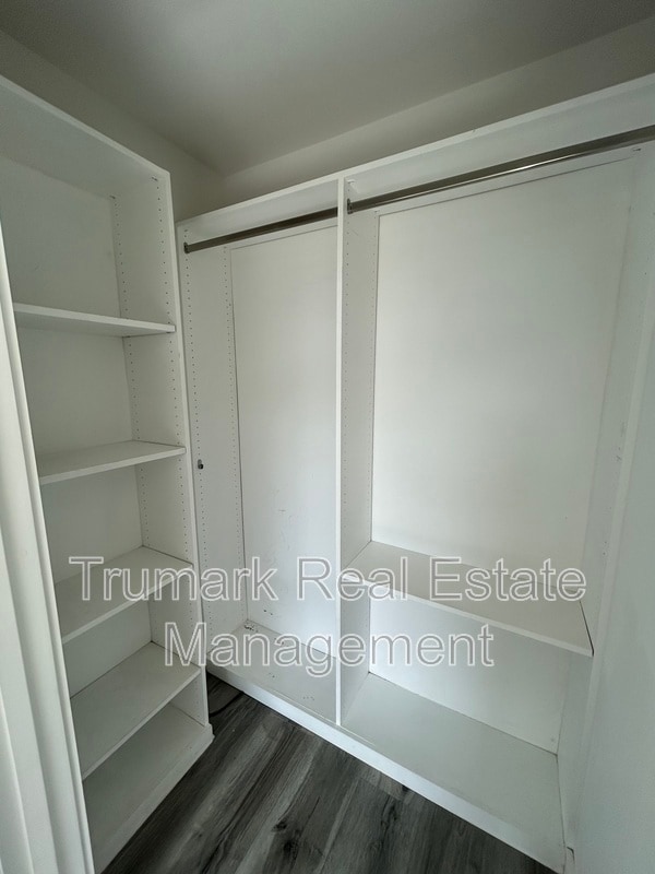 Photo - 11408 Sarah St Unit 205