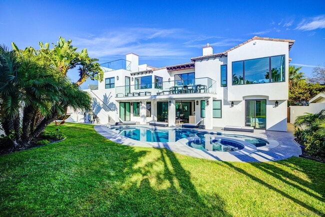 Photo - 1070 Coronado Ave