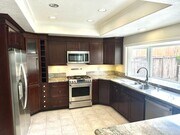 Photo - Large 5 Bedroom Single Family Home Near Da...
