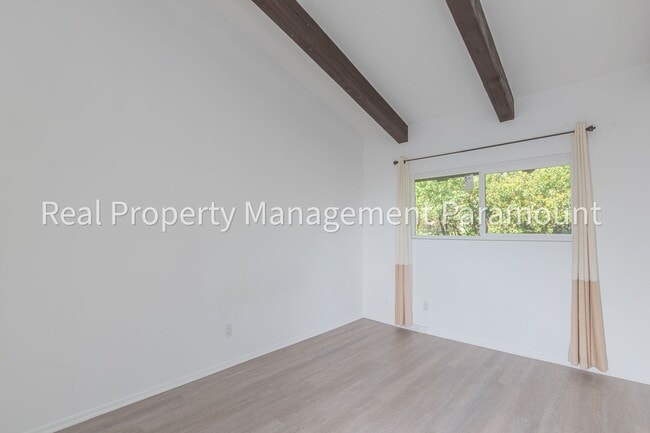 Photo - Don't miss out! 2 Bed 2 bath ready to go!