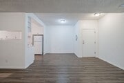 Photo - Spacious 1 bed 1 bath apartment in Santa Monica! Unit 808E Princeton St