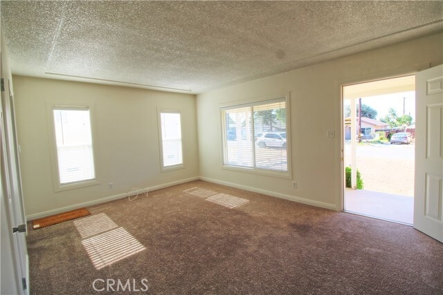 Photo - 34956 Ave B