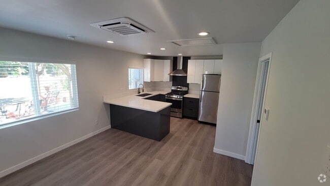 Building Photo - 23943 Fambrough St Rental