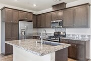 Photo - 3 bedroom / 2.5 bathroom/ TOWNHOME in Santa Clarita