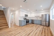 Photo - 6238 Beck Ave
