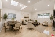 Photo - 806 Navy St