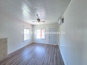 Photo - 2068 Linden Ave House