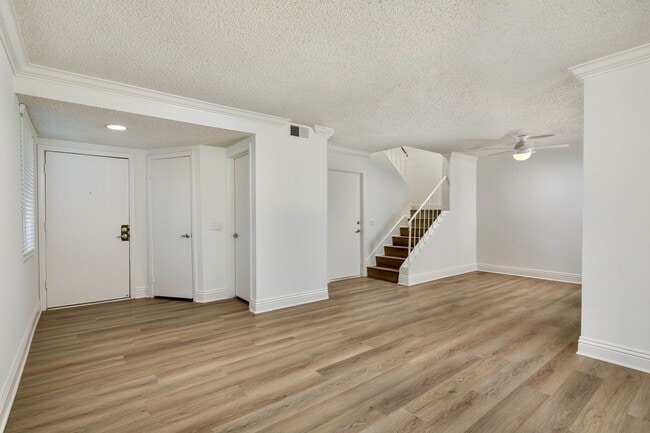 Rancho Vista - Rancho Vista Townhomes
