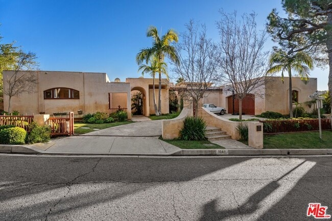 Photo - 1740 Carla Ridge
