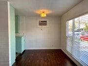 Photo - Completely Updated Front Unit Unit 13514 Rye St  01 ACTIVE