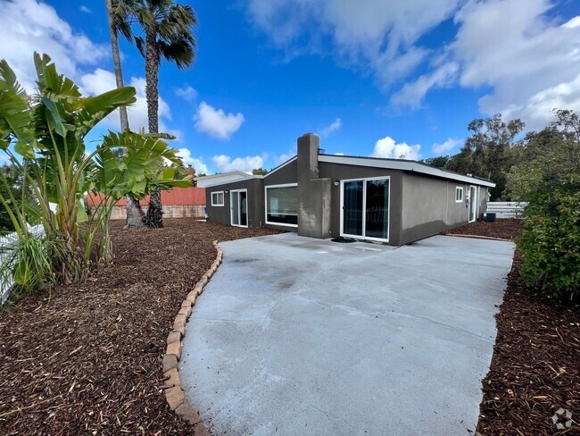 Building Photo - “Your Peaceful Retreat Awaits – Beautiful ... Rental