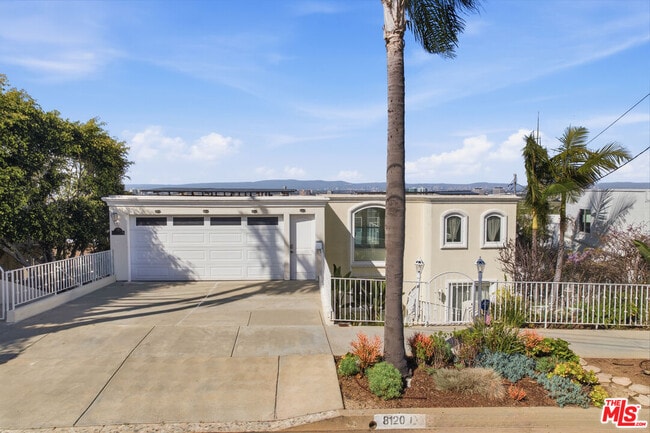 Photo - 8120 Billowvista Dr