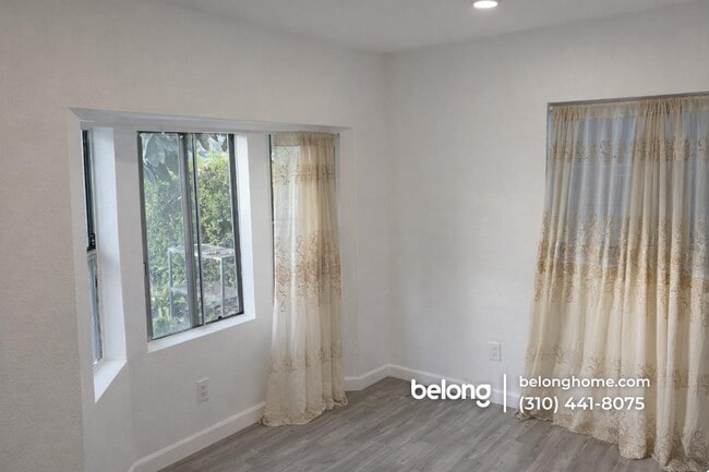 Photo - 5209 Cronus St