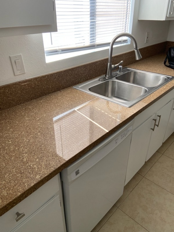 Photo - 230 N Keystone St Unit Apartment B