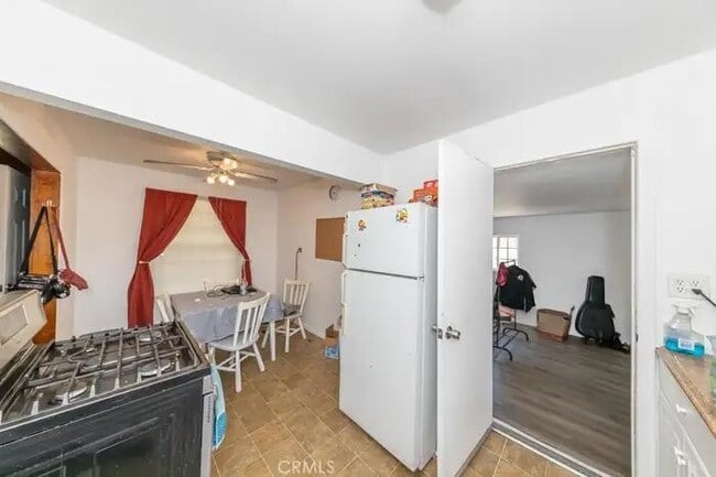 Photo - 17855 Arrow Blvd