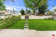 Photo - 6915 Encino Ave House