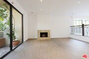 Photo - 21821 Burbank Blvd