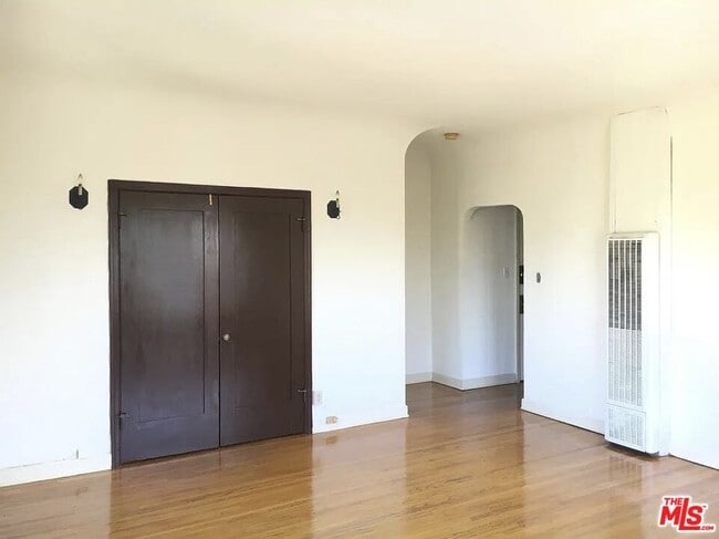 Photo - 1901 N Commonwealth Ave Unit 12