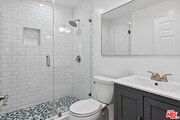 Photo - 2319 Vineyard Ave