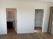 Walk-in closet - 18906 Lassen St