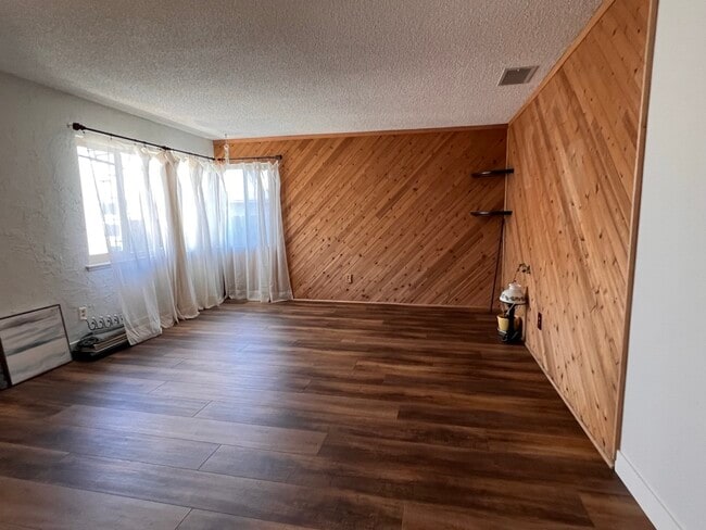 Photo - 2622 Sprig Pl