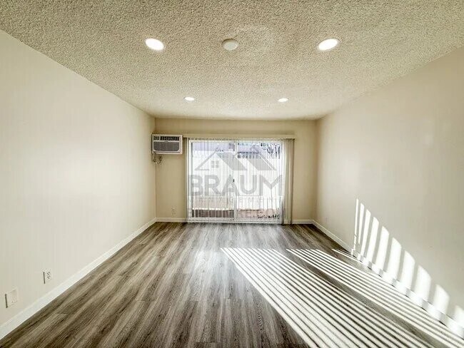 Photo - 5433 Sepulveda Blvd Unit 1