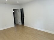 Photo - 15737 Sutton St
