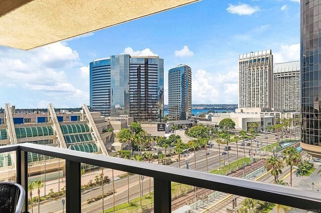 Photo - 200 W Harbor Dr Unit 1003