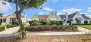 Photo - 1704 Edgewood Dr Townhome