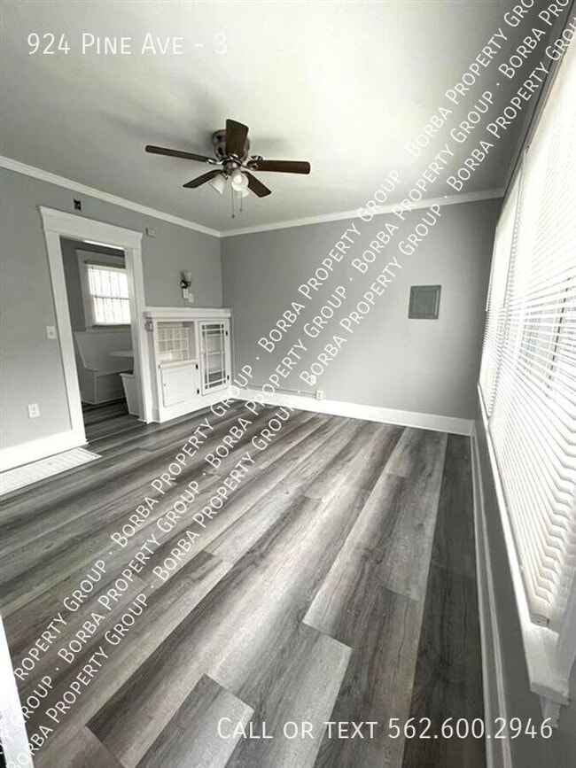 Building Photo - 924 Pine Ave Unit 3