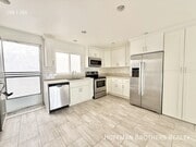 Photo - 18203 Coastline Dr