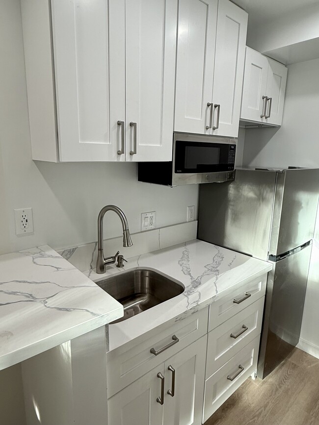 Photo - 10340-10360 Bellwood Ave