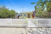 Photo - 2050 Walgrove Ave