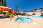 Jacuzzi - Park View Apartment Homes