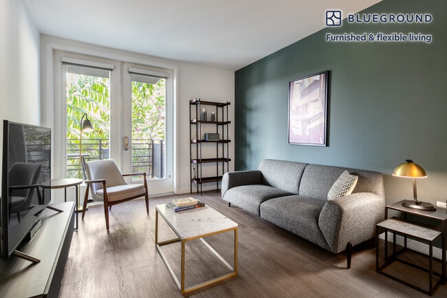 Photo - 375 N La Cienega Blvd Unit FL3-ID224