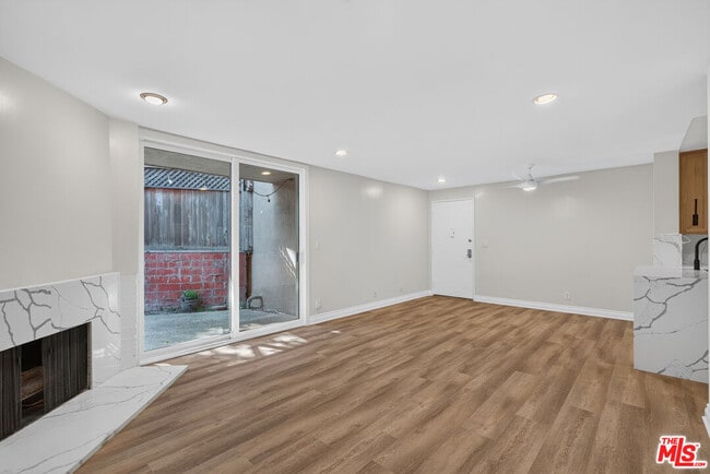 Photo - 6305 Green Valley Cir Unit 115