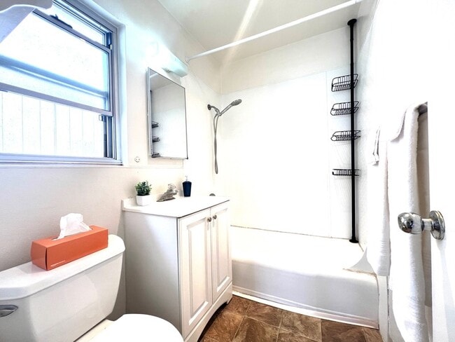 Photo - 1133 Reed Ave Unit D