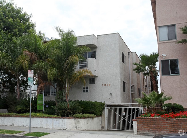 Building Photo - 1616 Federal Ave