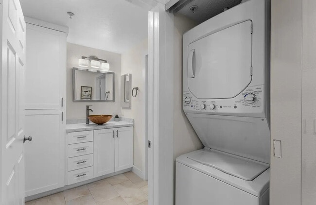 Photo - 18622 Caminito Cantilena Unit 74